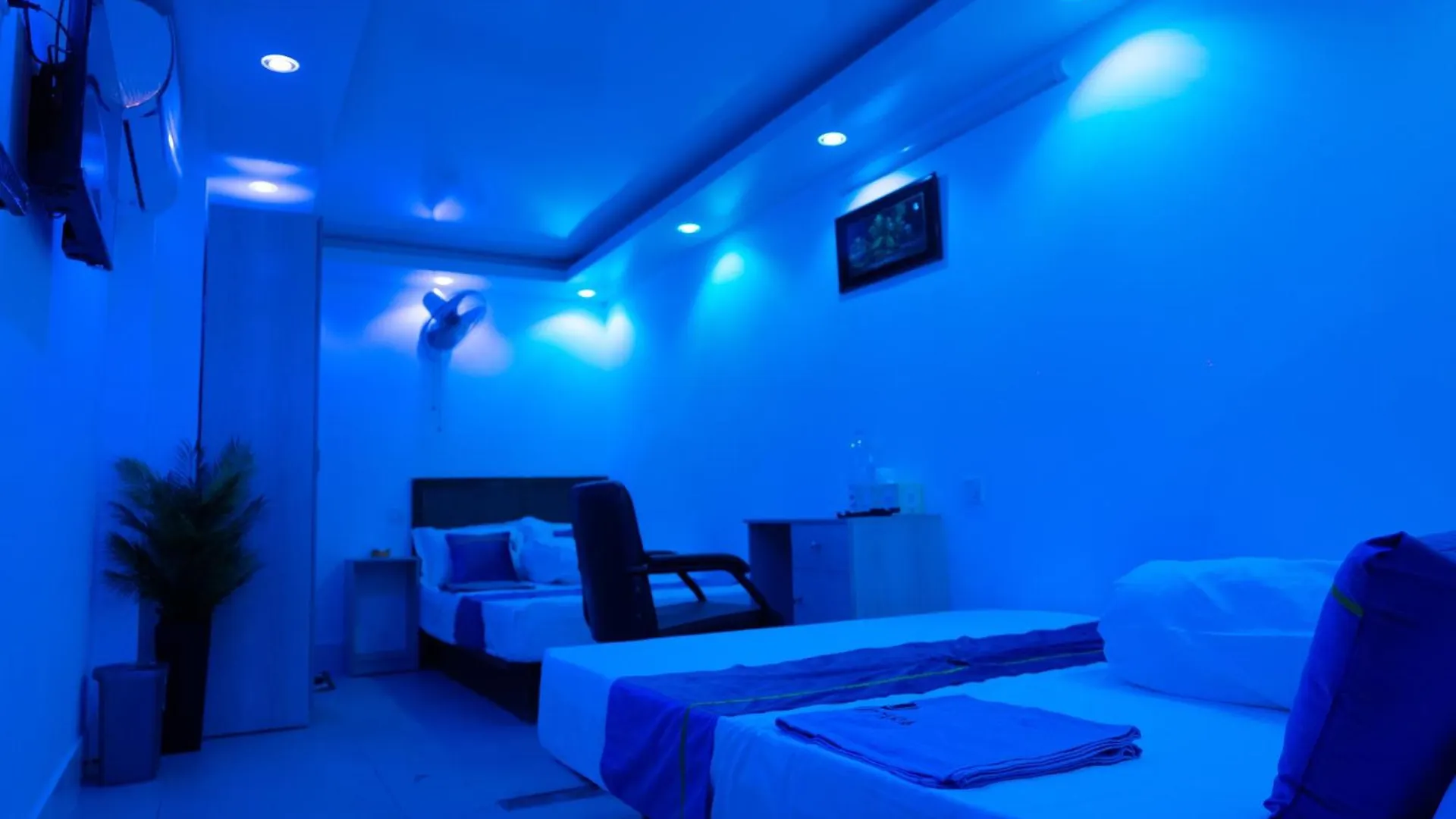 Hotel Uttara Bailjuri 3*,
